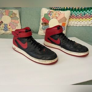 Nike Air Force 1 Mid Black Red - 313643-061 - Size 15